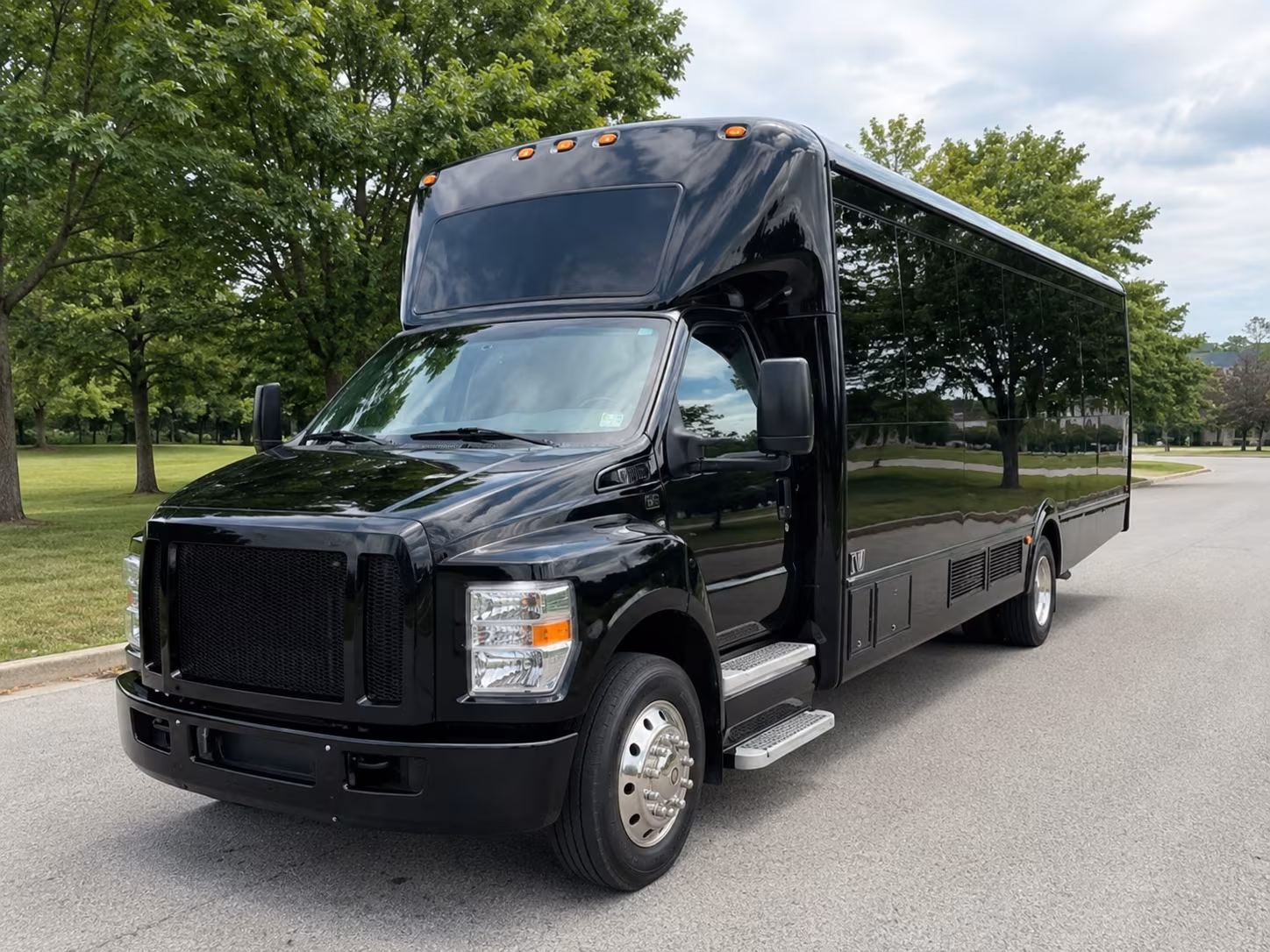 hit every photo stop in your bloomington party bus before the dance