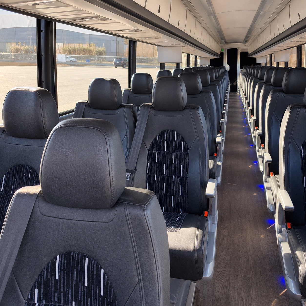 wine event transportation from bloomington to schram vineyards